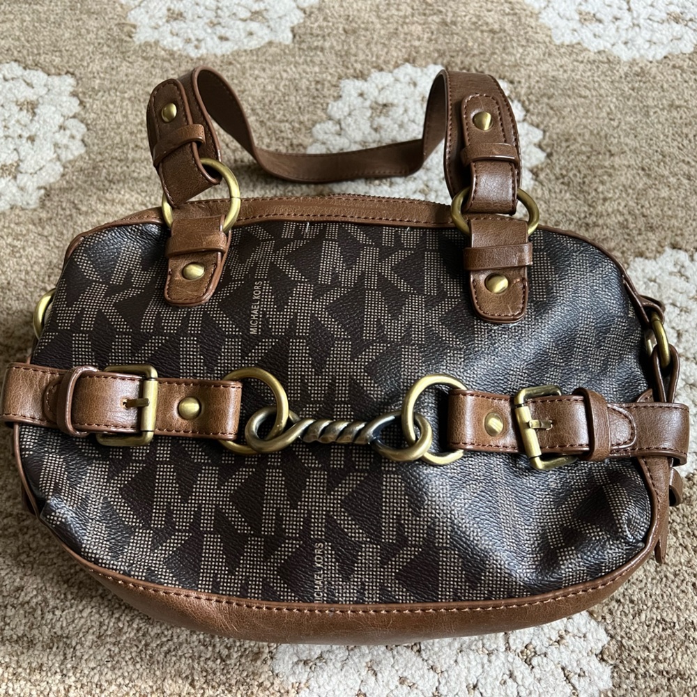 Michael Kors purse